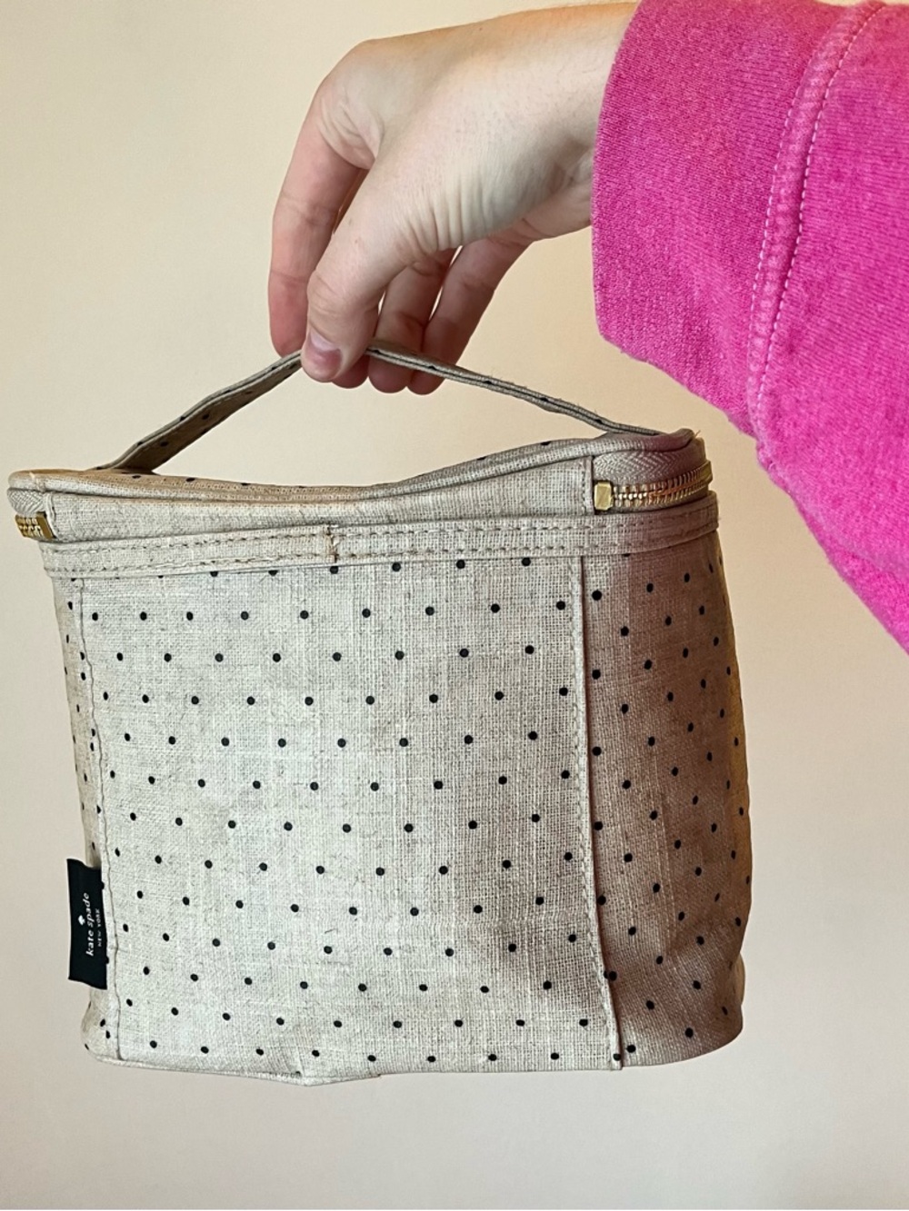 kate spade Lunch Bag with Gold Hardware - Picture 5 of 7
